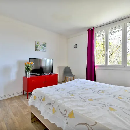 Apartment Grand Proche Transport